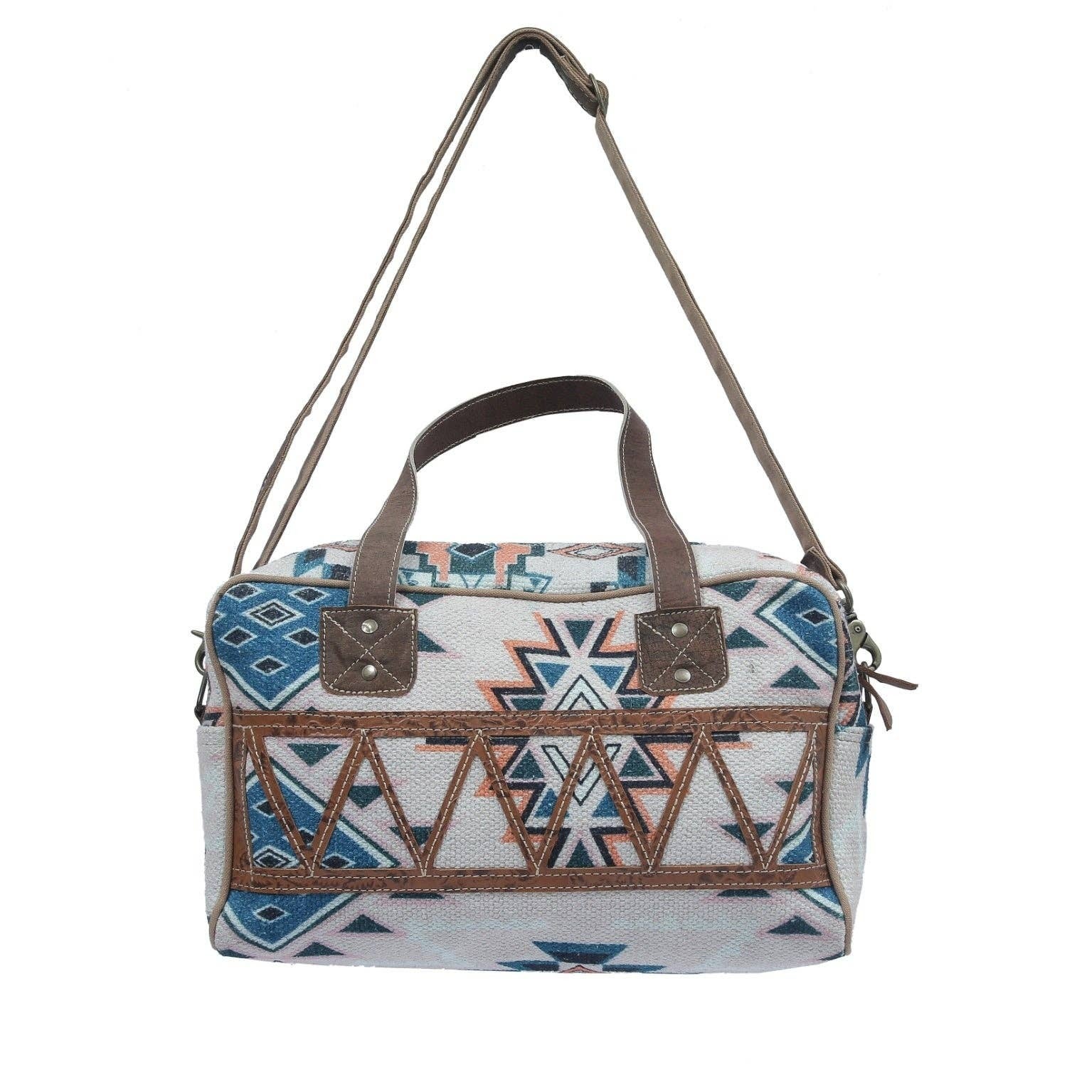 disz-duffle-bag-painted-pieces